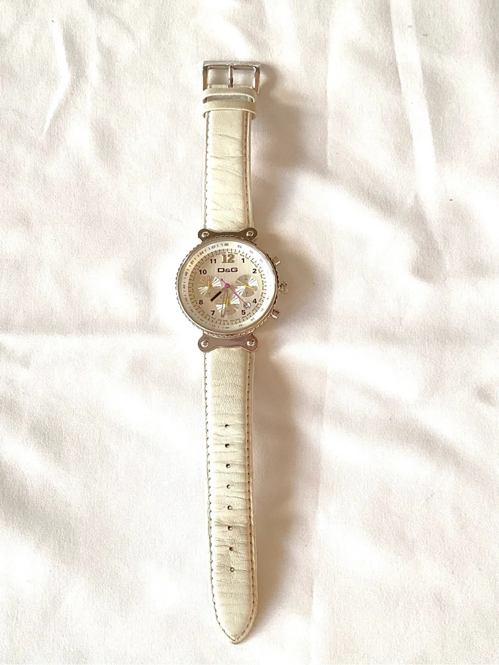 D&G Vintage Chronograph Quartz Watch White Leather Silver Steel New Batteries